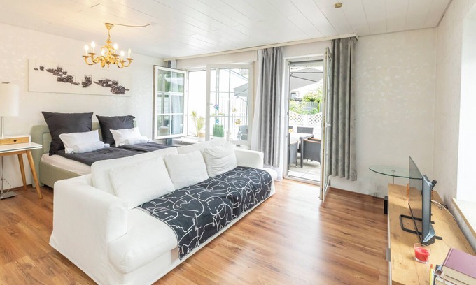 Dreieich Maison | 15 Minuten vom Frankfurt Station Entfernt. Geräumiges Haus mit 4 Schlafzimmer