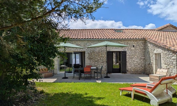 Razac-de-Saussignac Maison | 150 m² Gîte ∙ 2 chambres ∙ 6 personnes