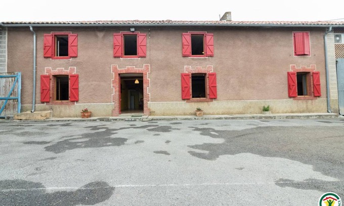 Saint-Plancard Maison | 150 m² Gîte ∙ 4 chambres ∙ 9 personnes