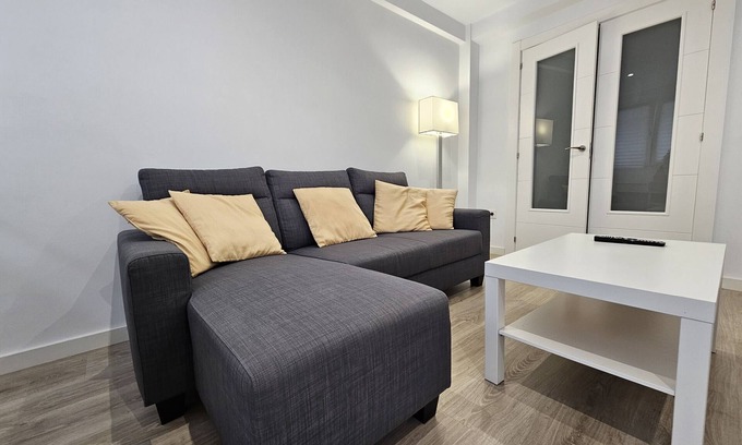 Gijon City Centre Appartement | 150A Apartamento moderno, Playa de San Lorenzo