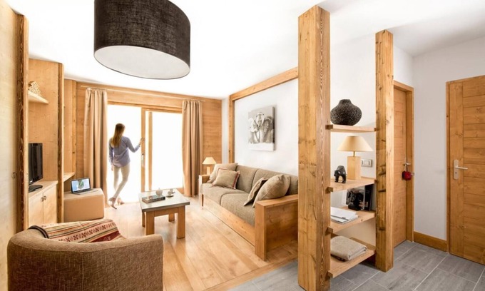 Les Brevieres Appartement | 150m from resort center, fitness, swimming pool, sauna, hammam, balcony, tv, 80m², Tignes
