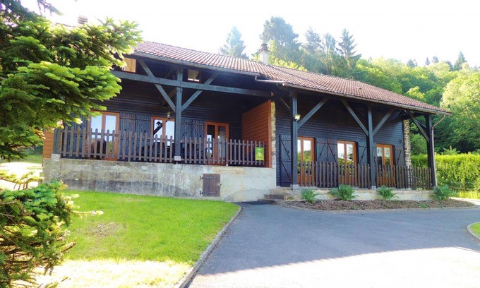 Les Mazures Maison | 153 m² Gîte ∙ 3 chambres ∙ 10 personnes