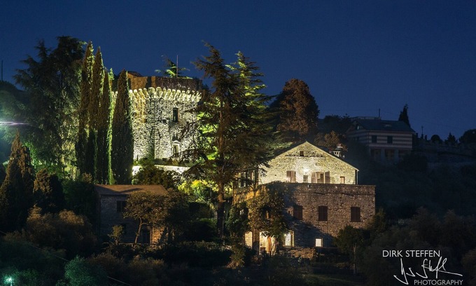 Aigo Villa | Château de 1400, entre Portofino et Cinque Terre, vue mer parmi les oliviers