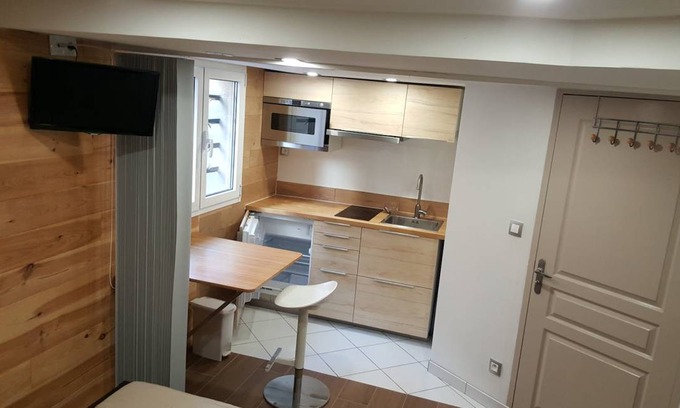 Cormeilles-en-Parisis Station Balnéaire | 16 m² Chambre privée ∙ 1 chambre ∙ 1 personne