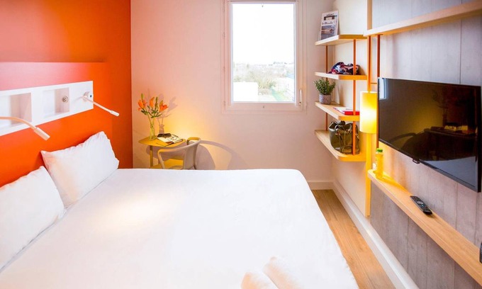 Dieppe Hôtel | 16 m² Hôtel ∙ 127 personnes