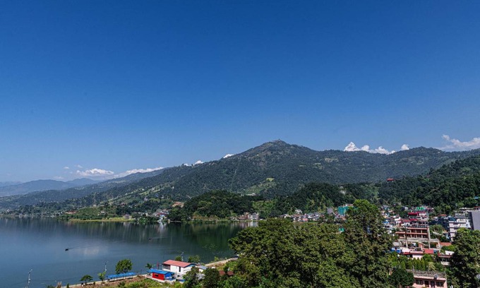 Pokhara Hôtel | 160 m² Hôtel ∙ 3 personnes