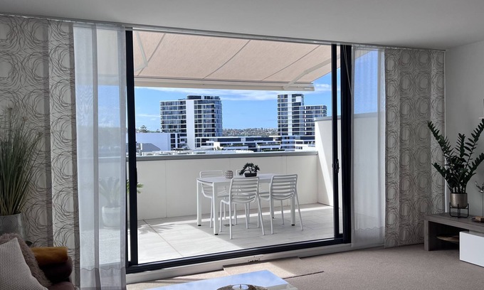 Dee Why Appartement | ★160m2 LUXURY ROOFTOP PENTHOUSE, OCEAN VIEW,GARAGE