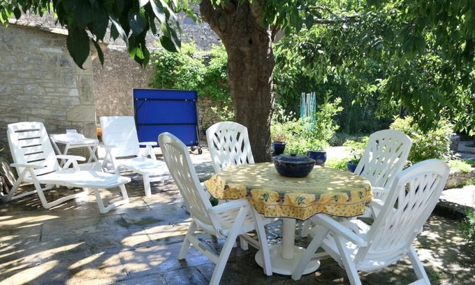 Lussan Maison | Fermette du XVIème siècle avec Piscine pour 8 Personnes
