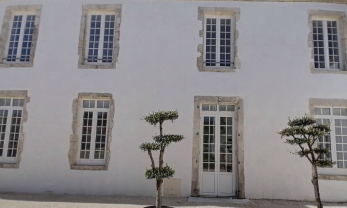 Salles sur Mer Maison | 16th century mansion - La Rochelle Chatelaillon
