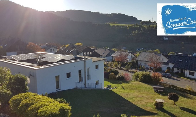 Siedlinghausen Appartement | "17 AM BERG" in Winterberg, 2 bedrooms, suitable for up to 4 guests.