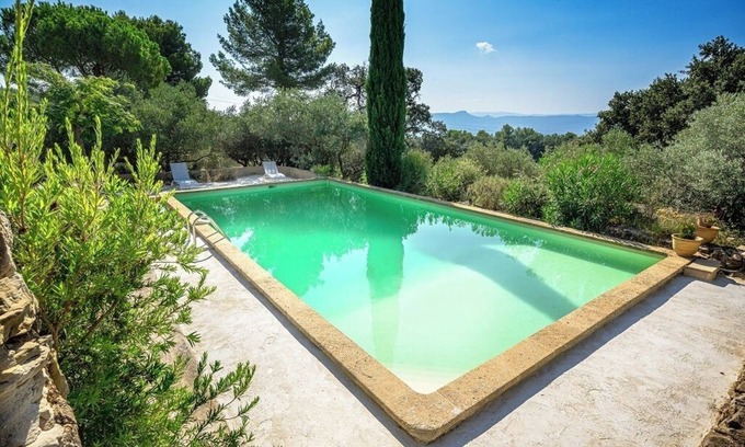 Puyloubier Maison | A 17 km d'Aix, Domaine Clément, 7ha de quiétude sur la Sainte-Victoire