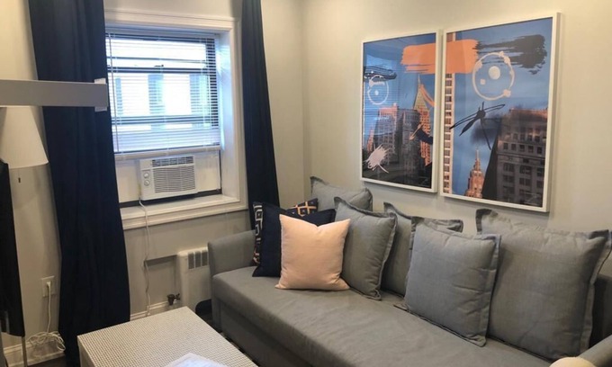 Industry Appartement | 1703 2H · Magnifique 2bed Apt / 20 min à NYC-Parking Dispo