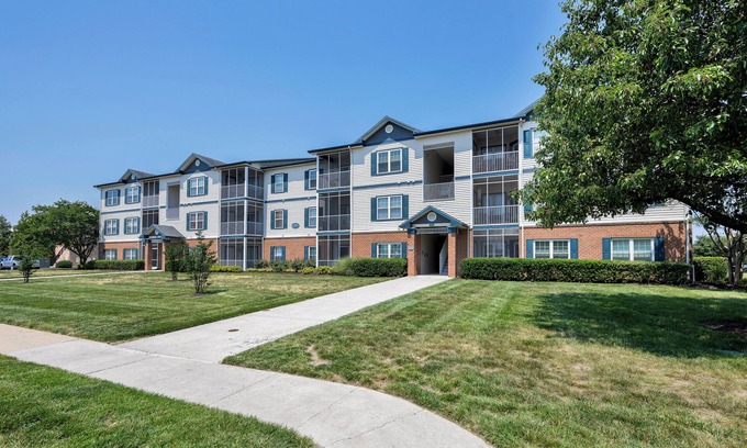 Villages of Five Points Copropriété | 17059 S Brandt Street Unit 3201