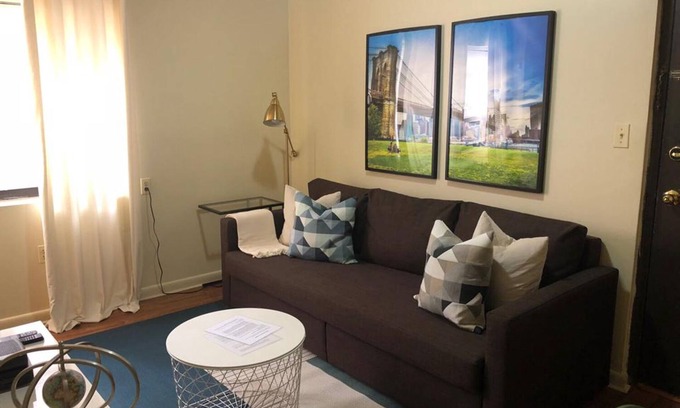 Industry Appartement | NYC Gateaway-20min à NYC / stationnement disponible