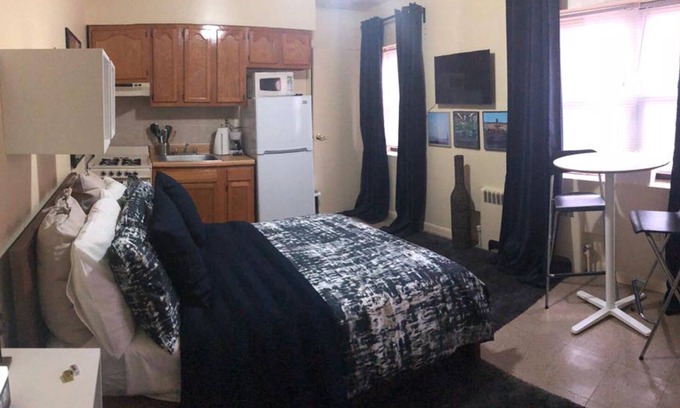 Industry Appartement | Studio moderne privé / parking disponible. - 20min NYC