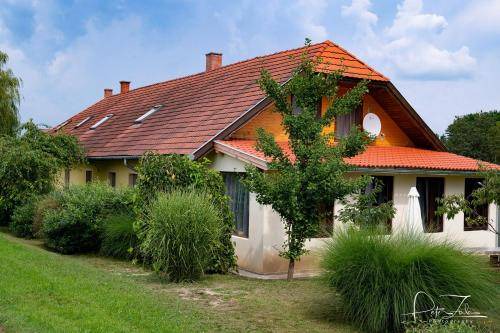 Oriszentpeter Appartement | 174 m² Appartement ∙ 8 chambres ∙ 16 personnes