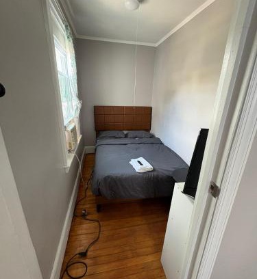 Lower Vailsburg Maison | 174 Stuyv