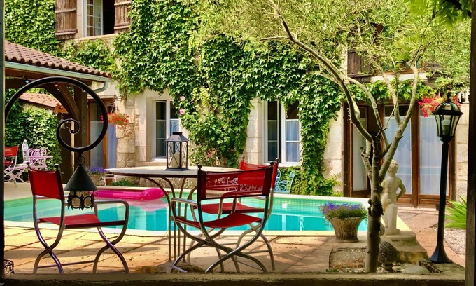 Tocane-Saint-Apre Maison | 175m2 daté du 18ème rien que pour vous!