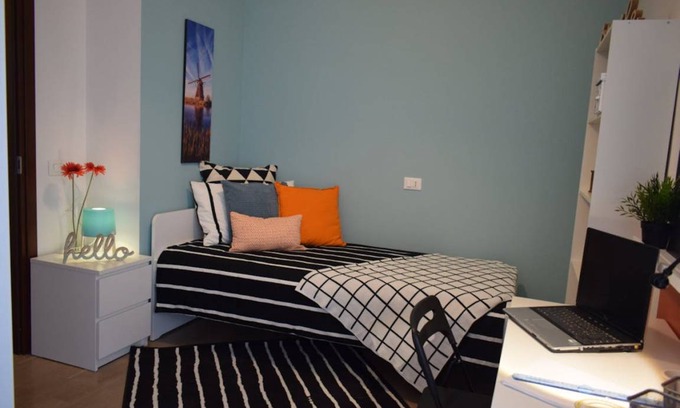 Mompiano Station Balnéaire | 176 m² Chambre privée ∙ 1 chambre ∙ 1 personne