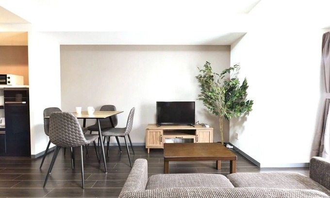 Shiroishi Appartement | 1778Cozy room in SapporoEasy access by subway - Suncourt Hongo Street Garden Hills Room 802 / Sapporo Hokkaidō