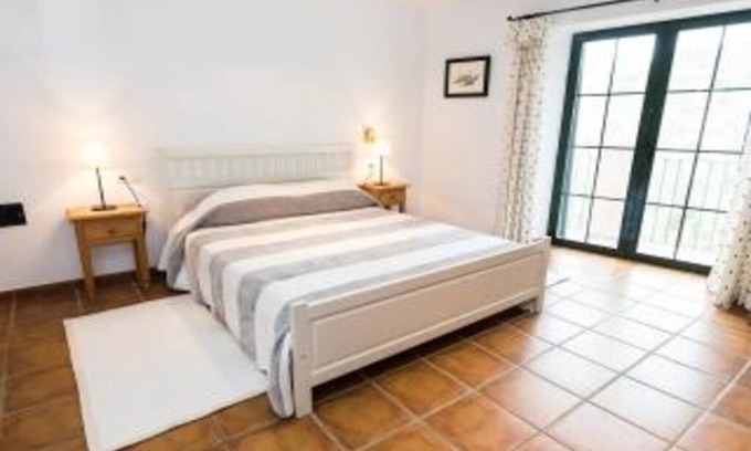 Malaga-Este Appartement | Couvent du 17ème siècle offrant des vacances en famille avec piscine, tennis et vue imprenable