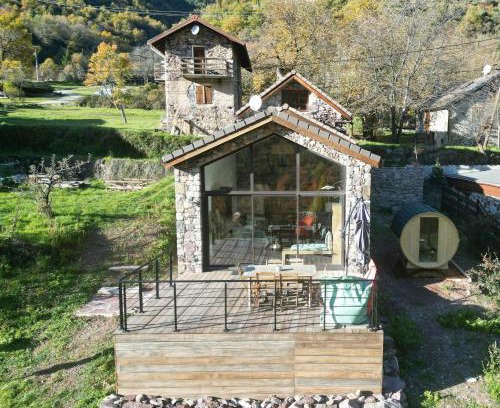 Valdeblore Maison | 17Th Century Renovated Barn In Valdeblore