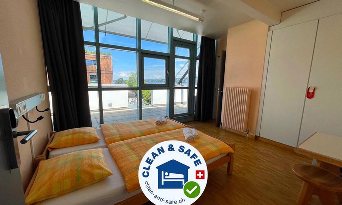 Le Prieure Auberge | 18 m² Auberge de jeunesse ∙ 127 personnes