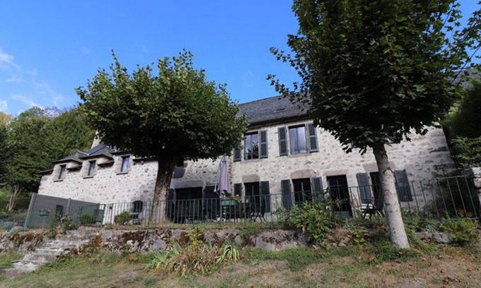 Laveissiere Cottage | 180 m² Cottage ∙ 5 chambres ∙ 10 personnes
