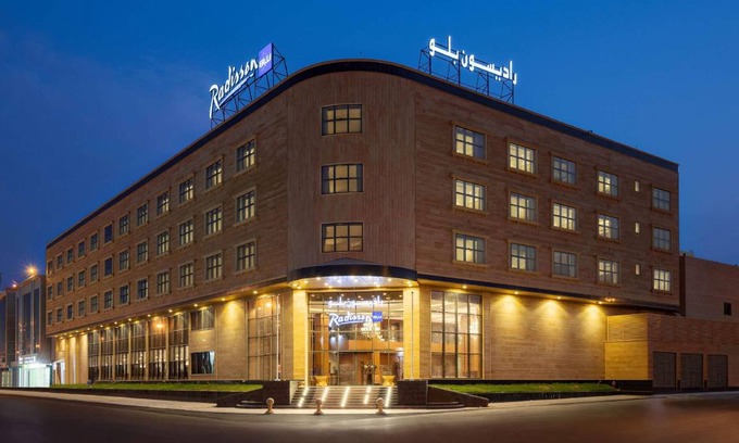Buraydah Hôtel | 180 m² Hôtel ∙ 127 personnes