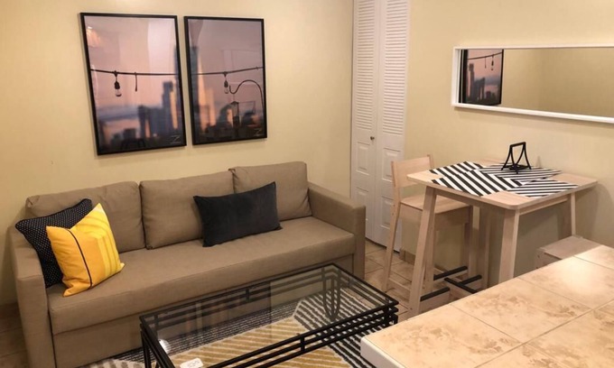 Industry Appartement | 1817 1D · Superbe appartement 1 lit.