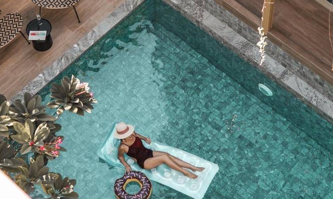 Suan Luang Hôtel | 185 m² Hôtel ∙ 5 chambres ∙ 127 personnes