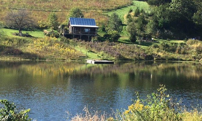 Bellevue Cabine | 1850 Rustic Cabin 20acre Prairie 3stocked ponds