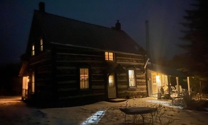 Unorganized Centre Parry Sound Autre | 1820's Farmhouse in the Heart of Canadian Wilderness