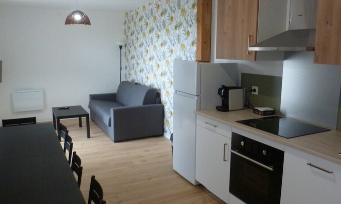 Chasseneuil-du-Poitou Appartement | 18moliere fr Meublé 5 pers. draps, serviettes et ménage inclus