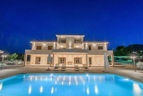 Korithion Appartement | 190 m² Appartement ∙ 3 chambres ∙ 8 personnes