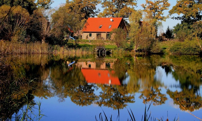 Gielow Maison | Maison moderne pour discerner sur le lac dans le Mecklembourg idylle