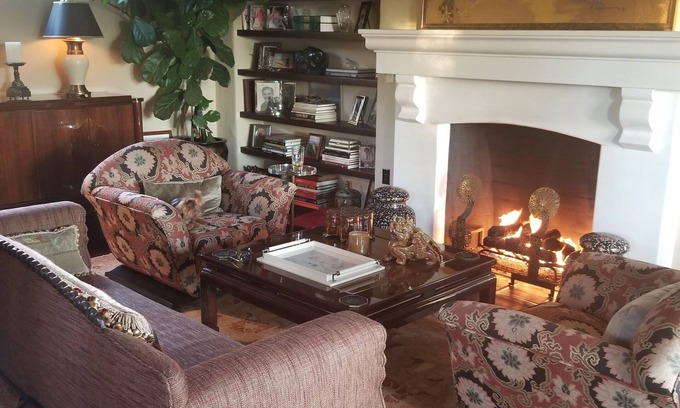 Upper East Maison | 1920's Spanish Colonial romanic villa, minutes from the beach
