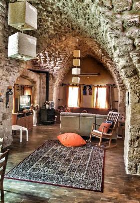 Yodfat Villa | 19th Century Magical House in Galilee