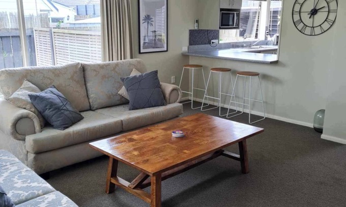 Mount Maunganui Maison | 19th Hole - Eat, Sleep, Golf