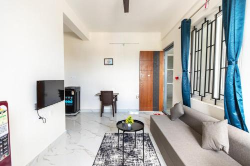 Agara Appartement | 1BHK 2km From Hosa Road Metro with lift 101