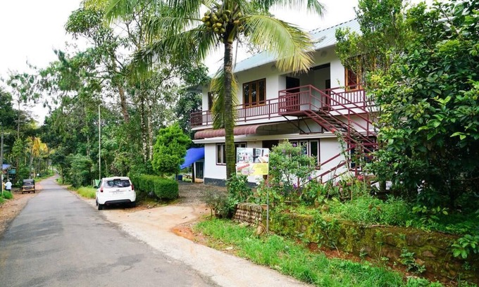 Devikolam Maison | 1BHK Séjour dans une maison de charme près du réservoir de Chengulam