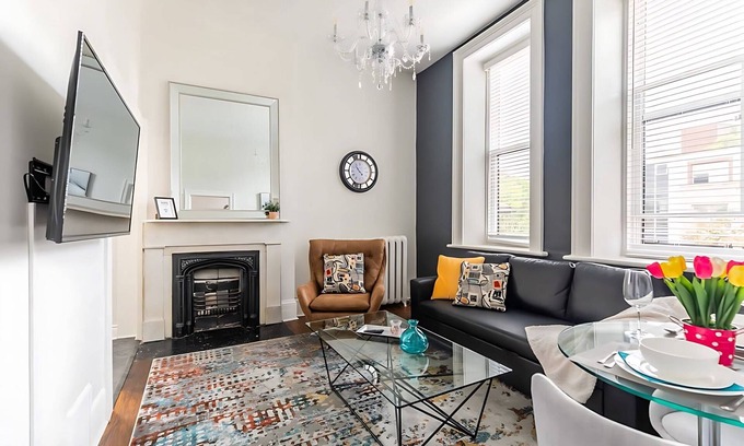 Hamilton Appartement | 1BR Apartment - James South Area