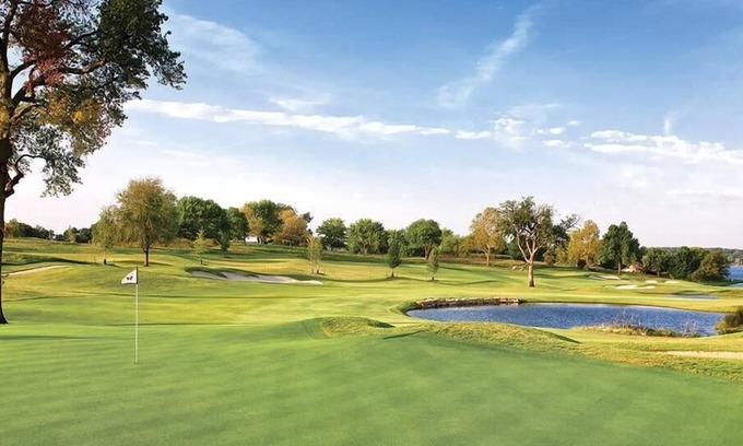 Shangri-La Estates Copropriété | 1br Condo Family Fun on the Beach, Golf, Boating!