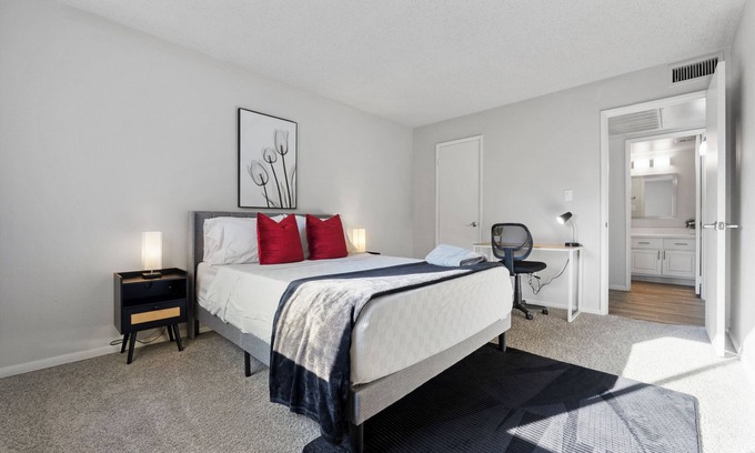 Mesa Appartement | 1BR/Pool/Gym/1 Mi To Banner Hospital