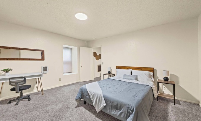 St. Joseph Appartement | 1BR Queen Retreat First Floor Ease & Comfort Wi-Fi