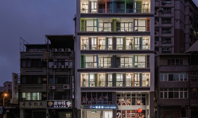 West District Maison | 1LI7E HOTEL