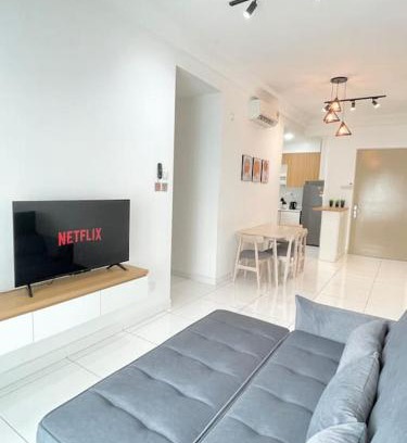 Taman Bukit Mewah Appartement | 1min to Paradigm Mall 2to 5pax Platino MujiStyle