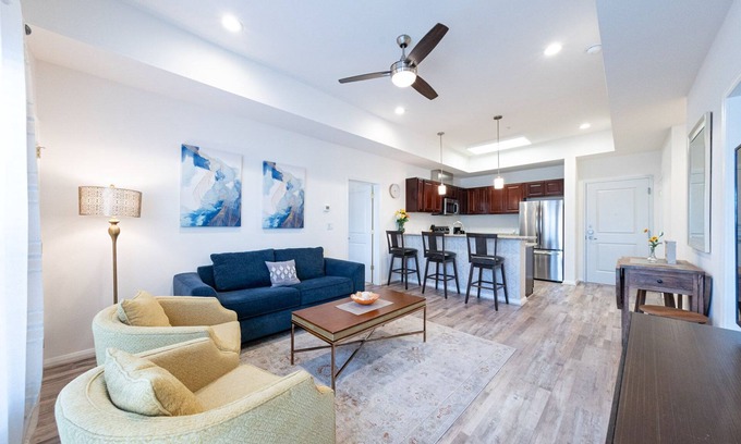 Katy Copropriété | 1N| Cozy Urban Living in Lifestyle Center| Charm in KAT