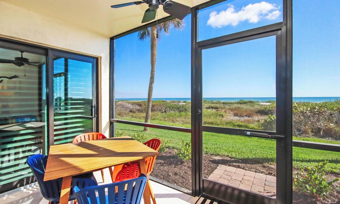 Shell Harbor Copropriété | 1st Floor Sanibel Island Condo Steps From The Gulf - Sandalfoot 5C1