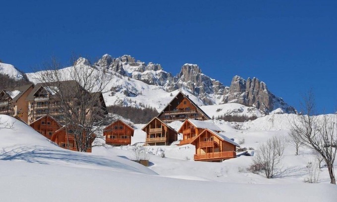 Reallon Appartement | 1er étage, vue vallée, balcon, télévision, casier à ski, 26m², Réallon